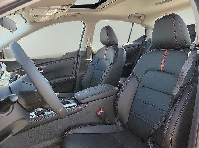 2025 Nissan Sentra SR CVT