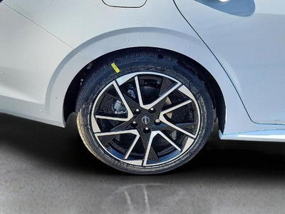 2025 Nissan Sentra SR CVT