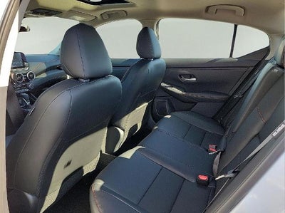 2025 Nissan Sentra SR CVT