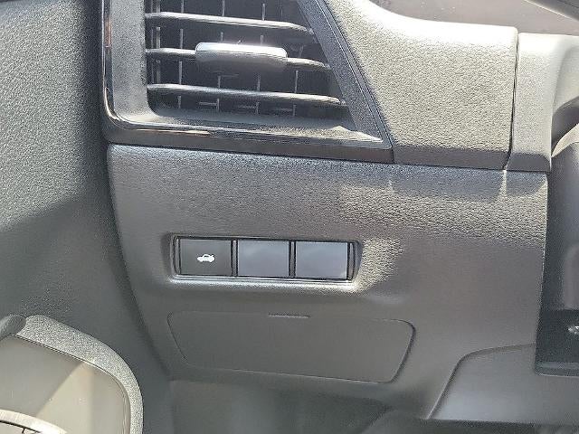 2026 Nissan Sentra SR Sedan *Ltd Avail*
