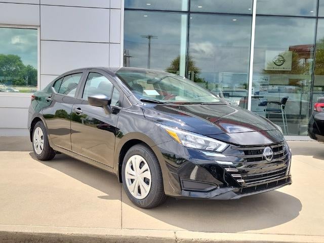2025 Nissan Versa S CVT