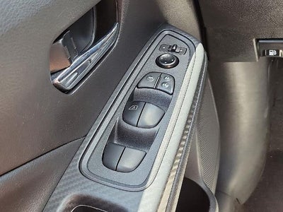 2025 Nissan Versa SV CVT