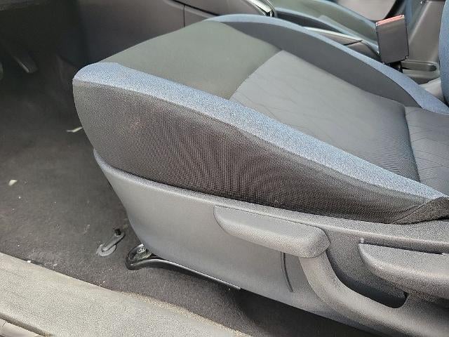 2025 Nissan Versa SV CVT