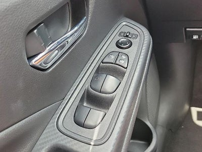 2025 Nissan Versa SV CVT