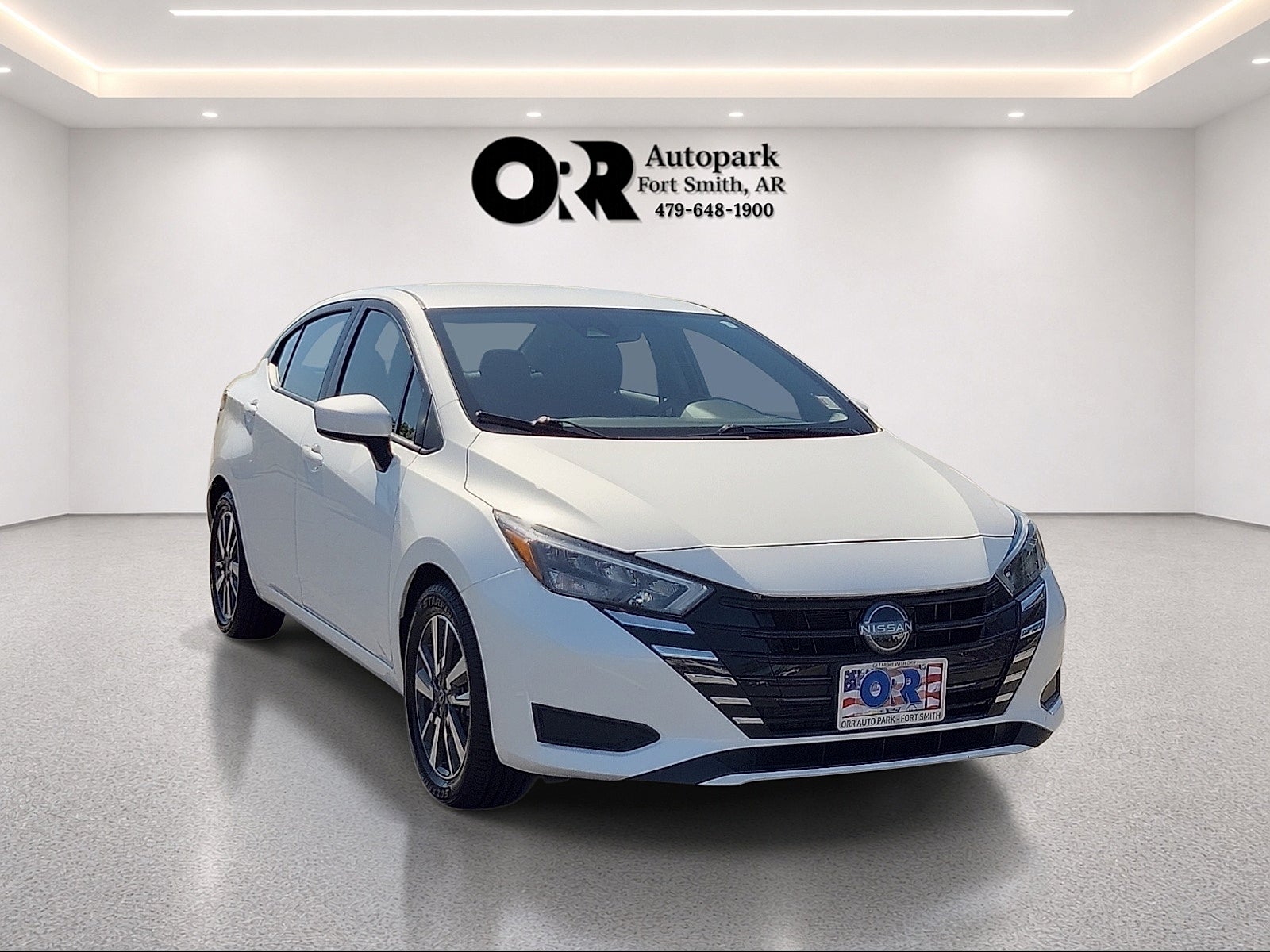 2025 Nissan Versa SV CVT