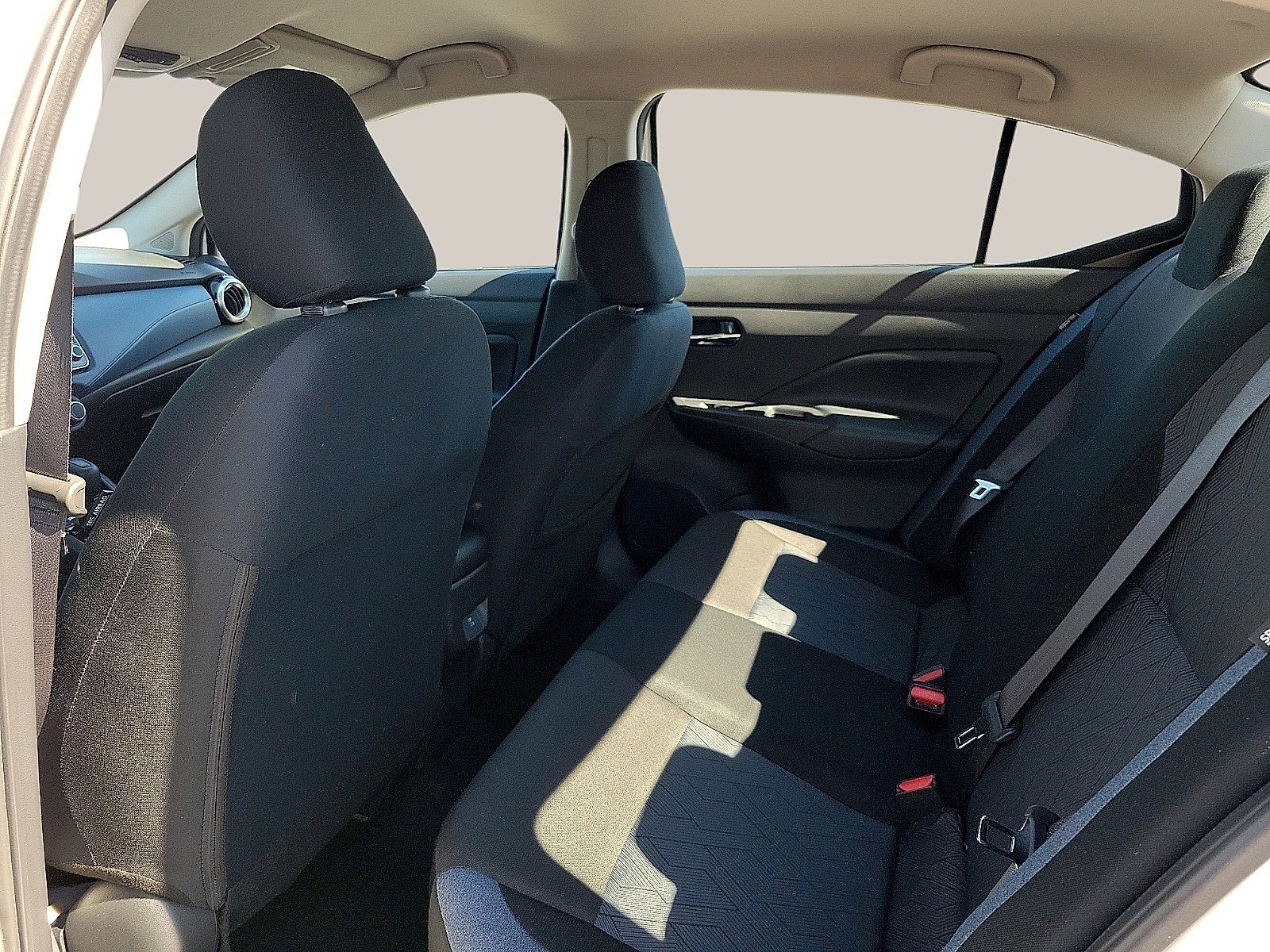 2025 Nissan Versa SV CVT