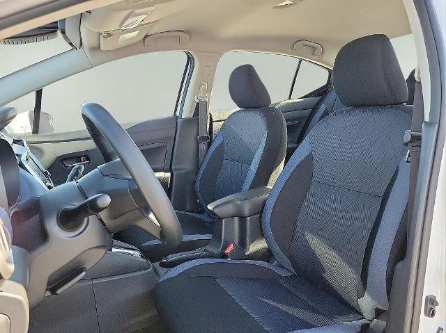 2025 Nissan Versa SV CVT