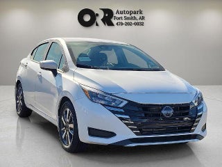 2025 Nissan Versa SV CVT
