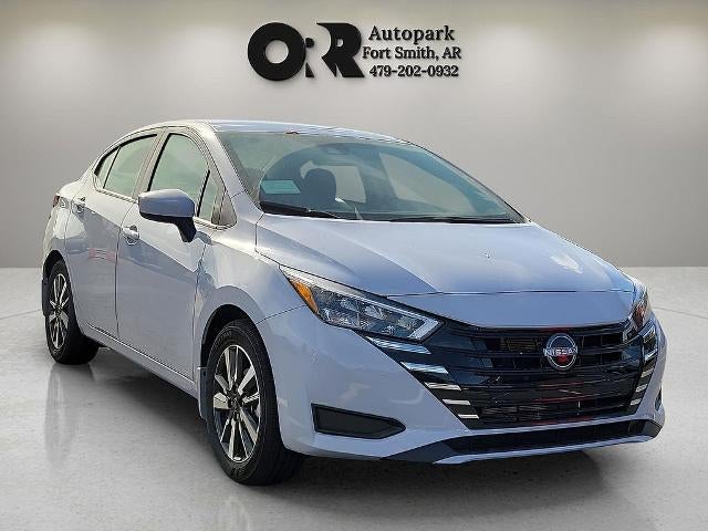 2025 Nissan Versa SV CVT