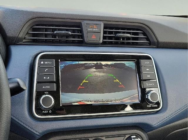 2025 Nissan Versa SV CVT