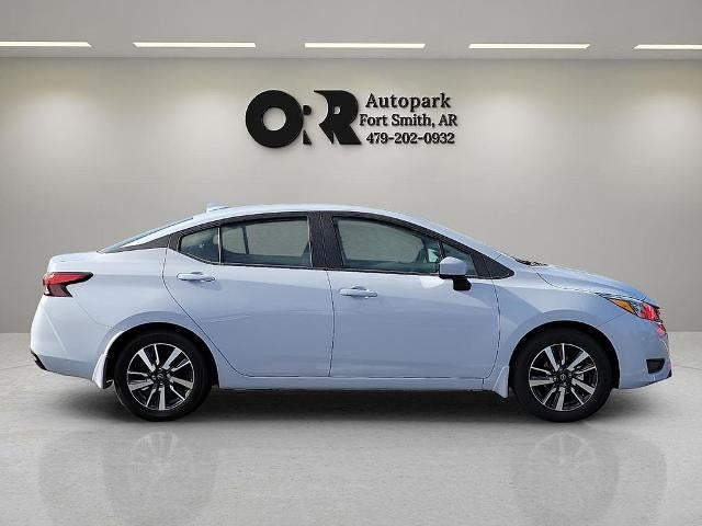 2025 Nissan Versa SV CVT