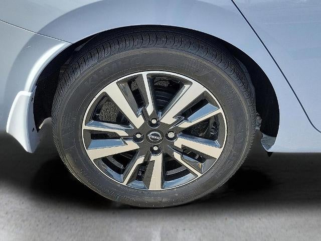 2025 Nissan Versa SV CVT