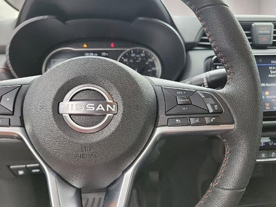 2025 Nissan Versa SR CVT