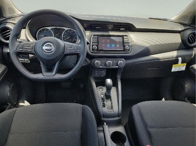 2025 Nissan Kicks Play S FWD