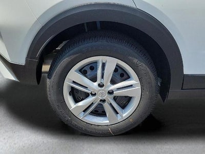 2025 Nissan Kicks Play S FWD