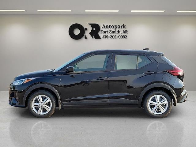 2025 Nissan Kicks Play S FWD