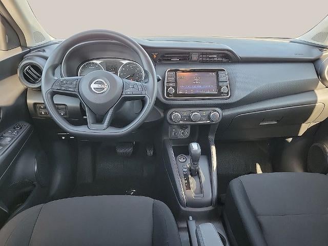 2025 Nissan Kicks Play S FWD