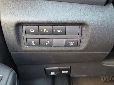 2025 Nissan Kicks Play S FWD