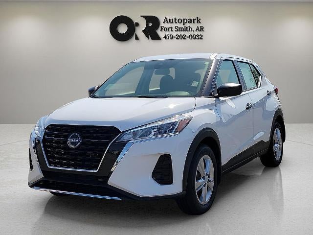 2025 Nissan Kicks Play S FWD