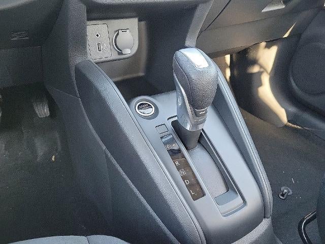 2025 Nissan Kicks Play S FWD