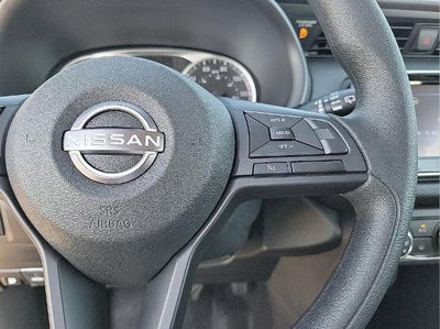 2025 Nissan Kicks Play S FWD