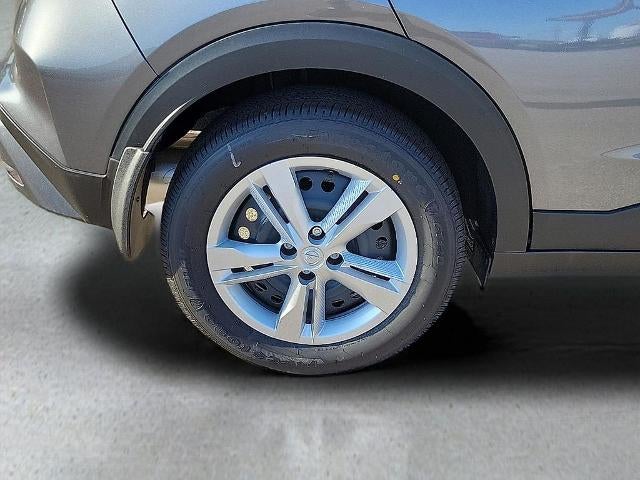 2025 Nissan Kicks Play S FWD