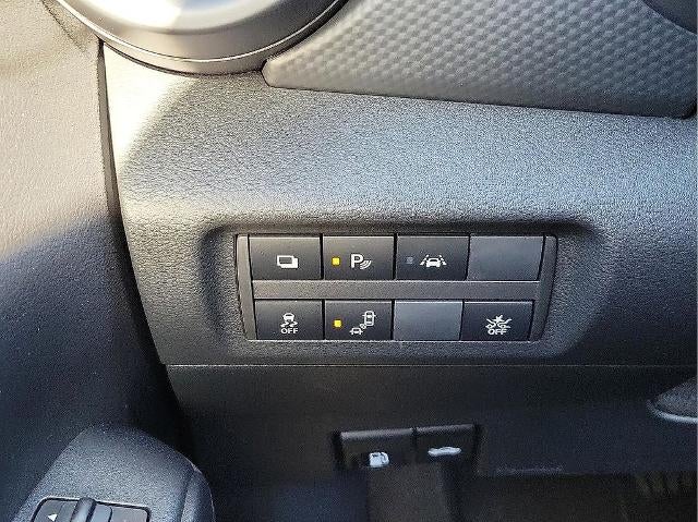 2025 Nissan Kicks Play S FWD