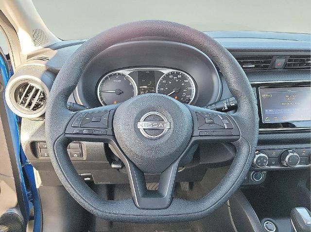 2025 Nissan Kicks Play S FWD