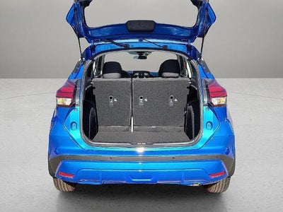 2025 Nissan Kicks Play S FWD