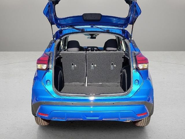 2025 Nissan Kicks Play S FWD