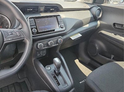2025 Nissan Kicks Play S FWD