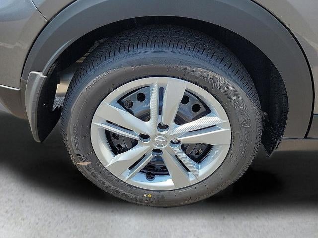 2025 Nissan Kicks Play S FWD