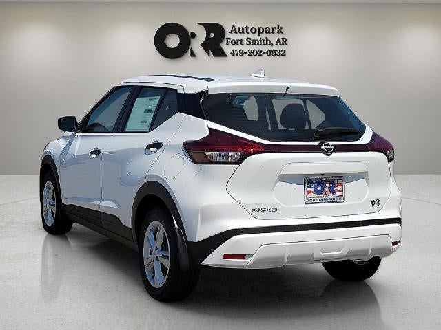 2025 Nissan Kicks Play S FWD
