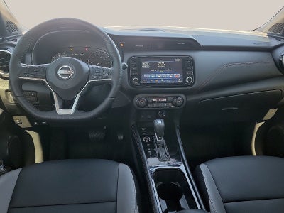 2024 Nissan Kicks SR FWD