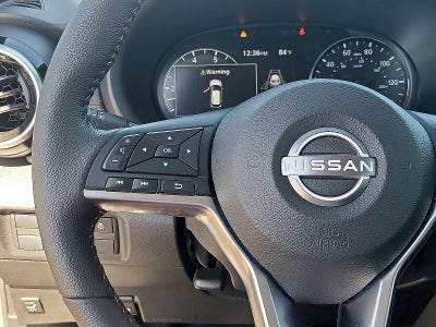 2024 Nissan Kicks SR FWD
