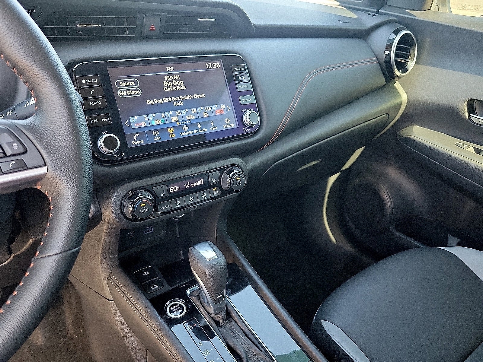 2024 Nissan Kicks SR FWD