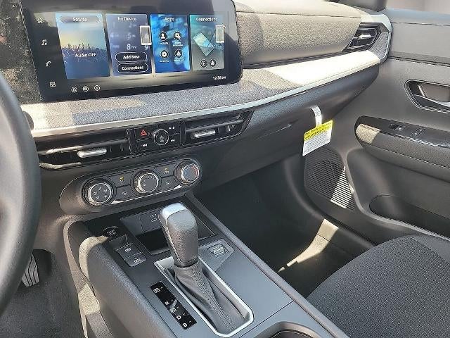 2026 Nissan Kicks S FWD