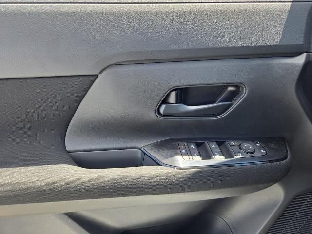 2026 Nissan Kicks S FWD