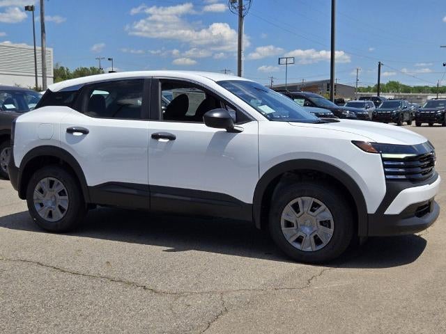 2026 Nissan Kicks S FWD