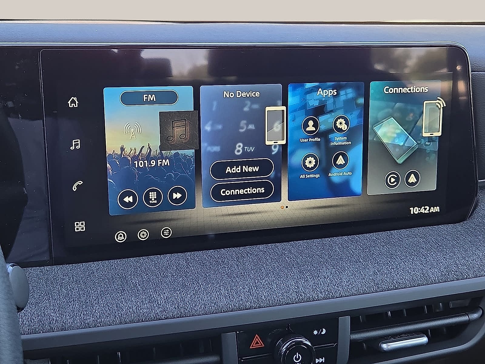 2027 Nissan Kicks S FWD