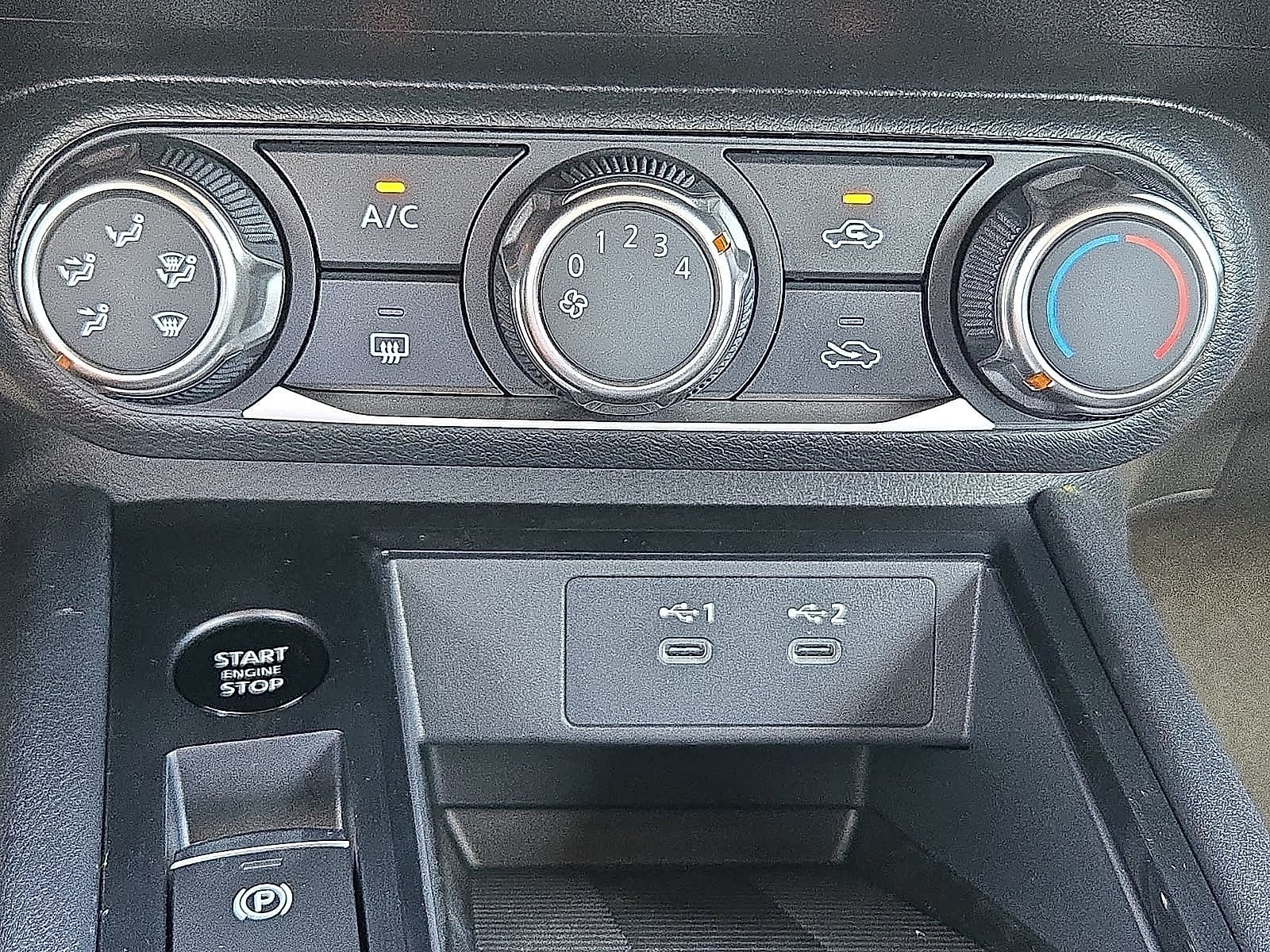 2027 Nissan Kicks S FWD
