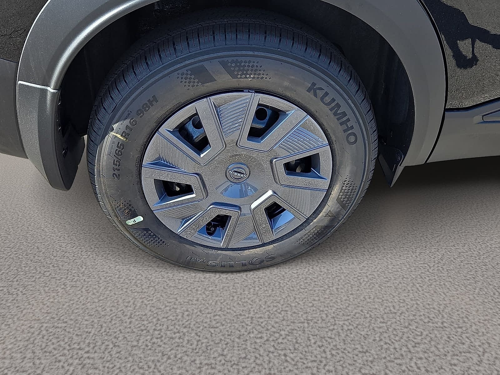 2027 Nissan Kicks S FWD