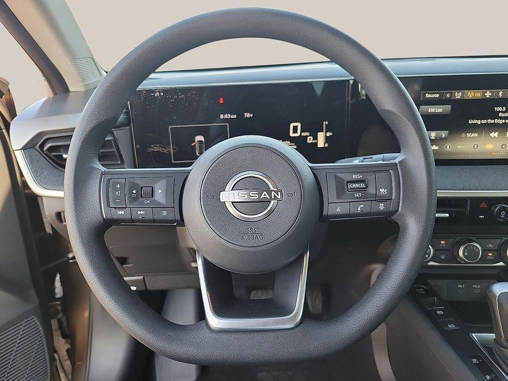 2025 Nissan Kicks SV FWD
