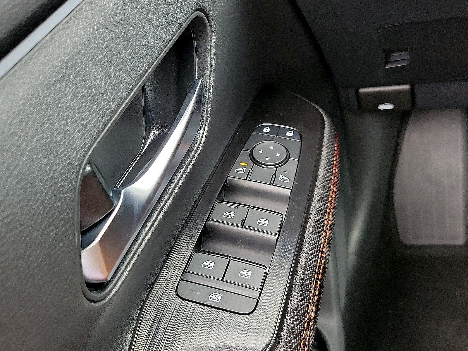 2027 Nissan Kicks SV AWD