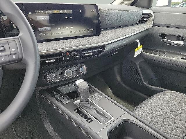 2025 Nissan Kicks SV AWD