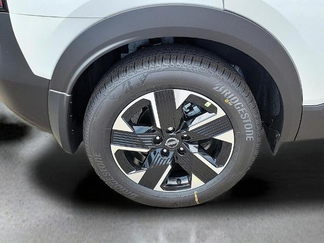 2025 Nissan Kicks SV AWD