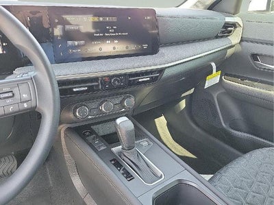 2025 Nissan Kicks SV AWD