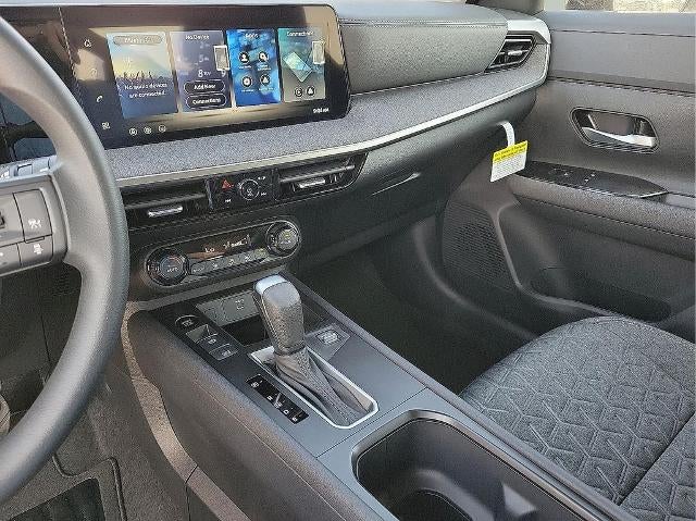 2026 Nissan Kicks SV FWD