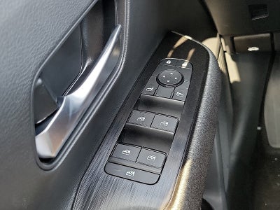 2027 Nissan Kicks SV FWD
