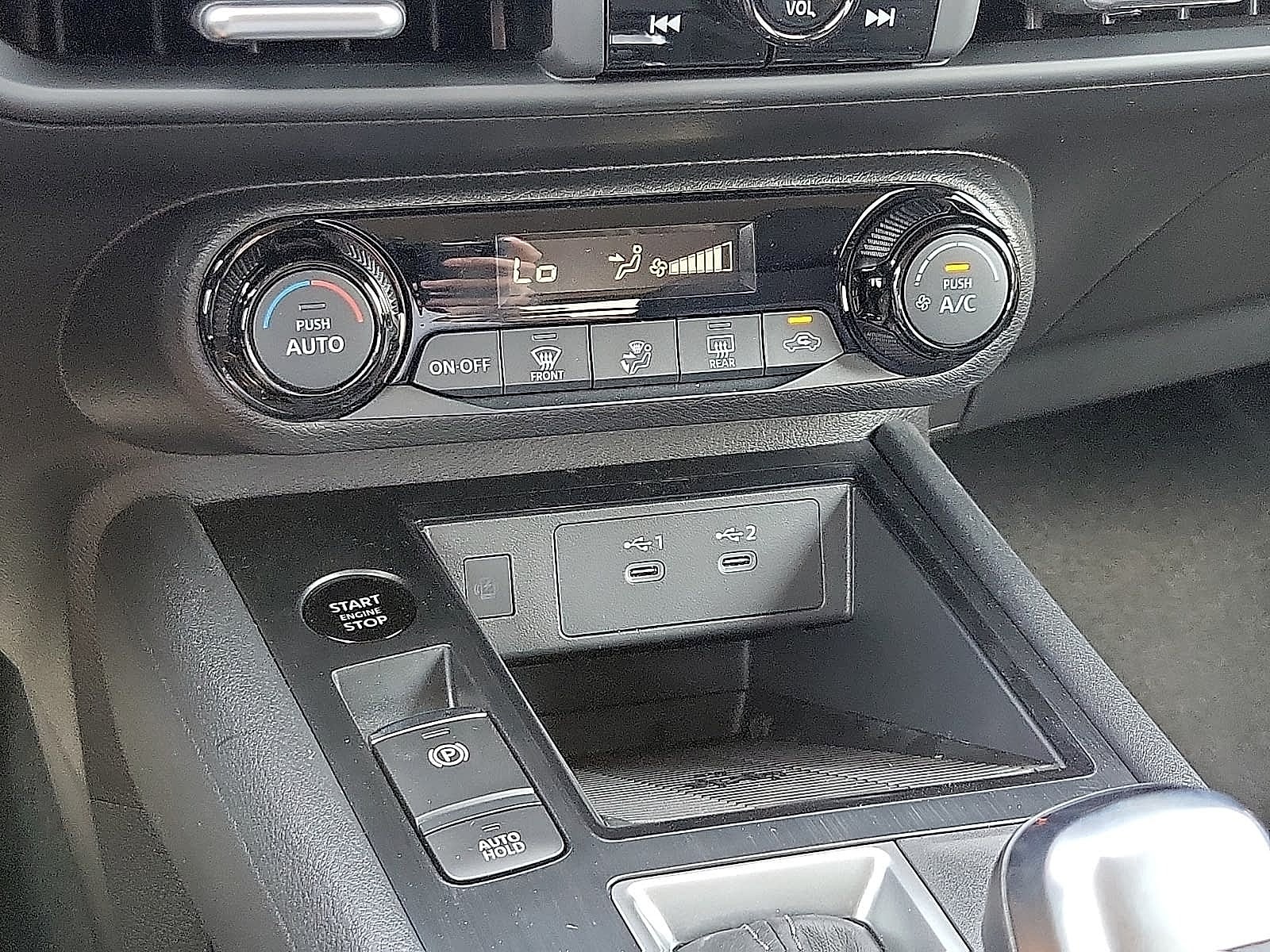 2027 Nissan Kicks SV FWD